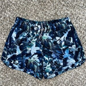 Athleta Girls ALL PLAY 3” Tropical Blue Floral Shorts